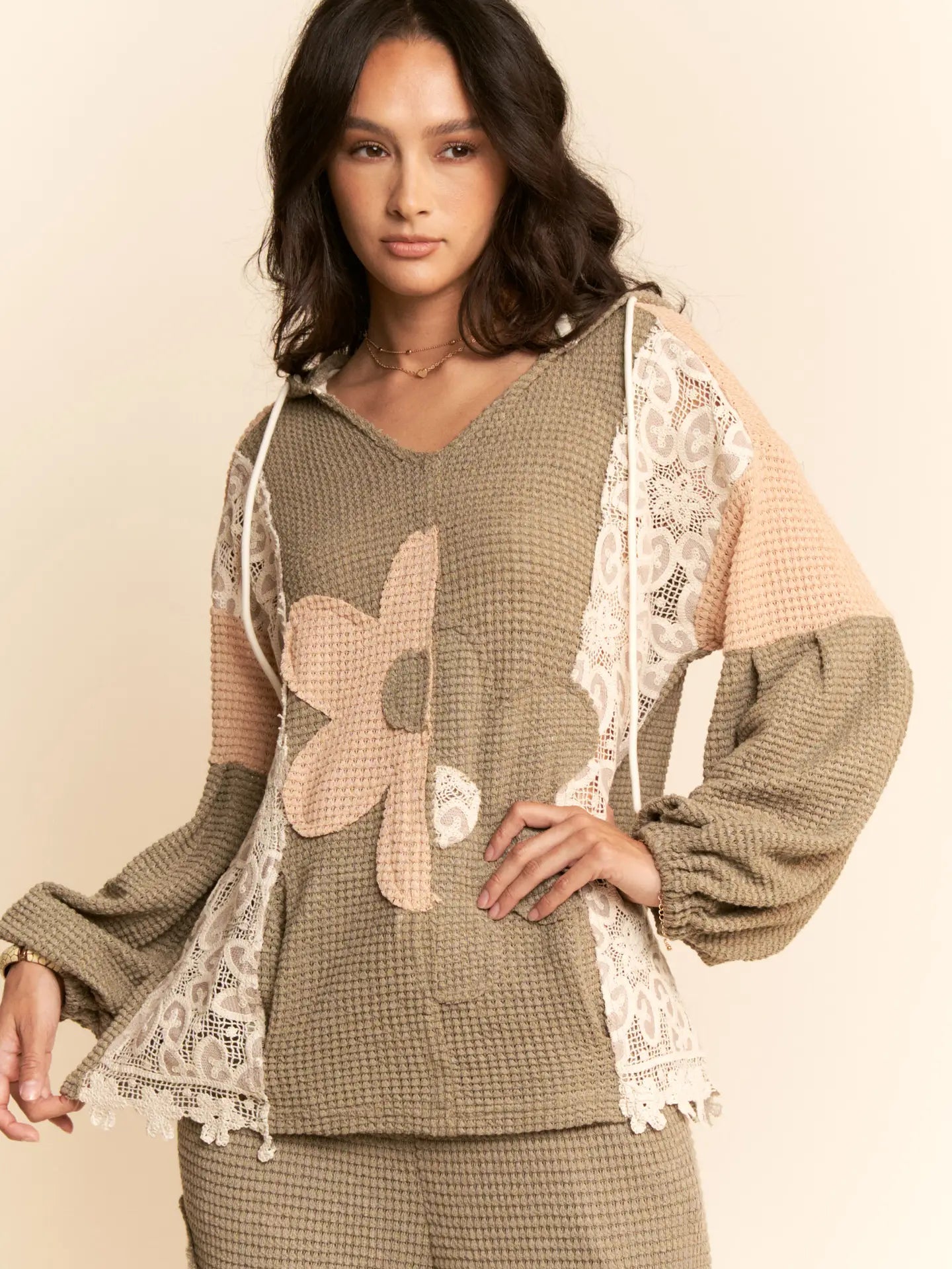 Oversized Knit Flower Patch Hoodie - 50301
