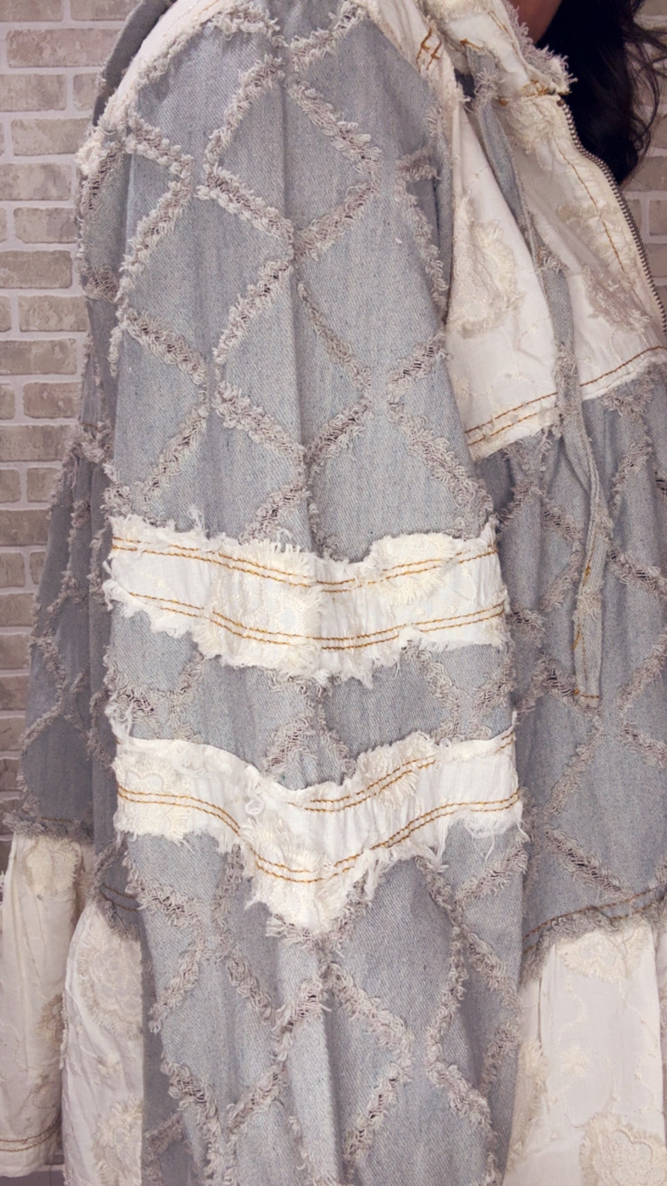 Woven Long Sleeve Zip-up Hoodie - 50107