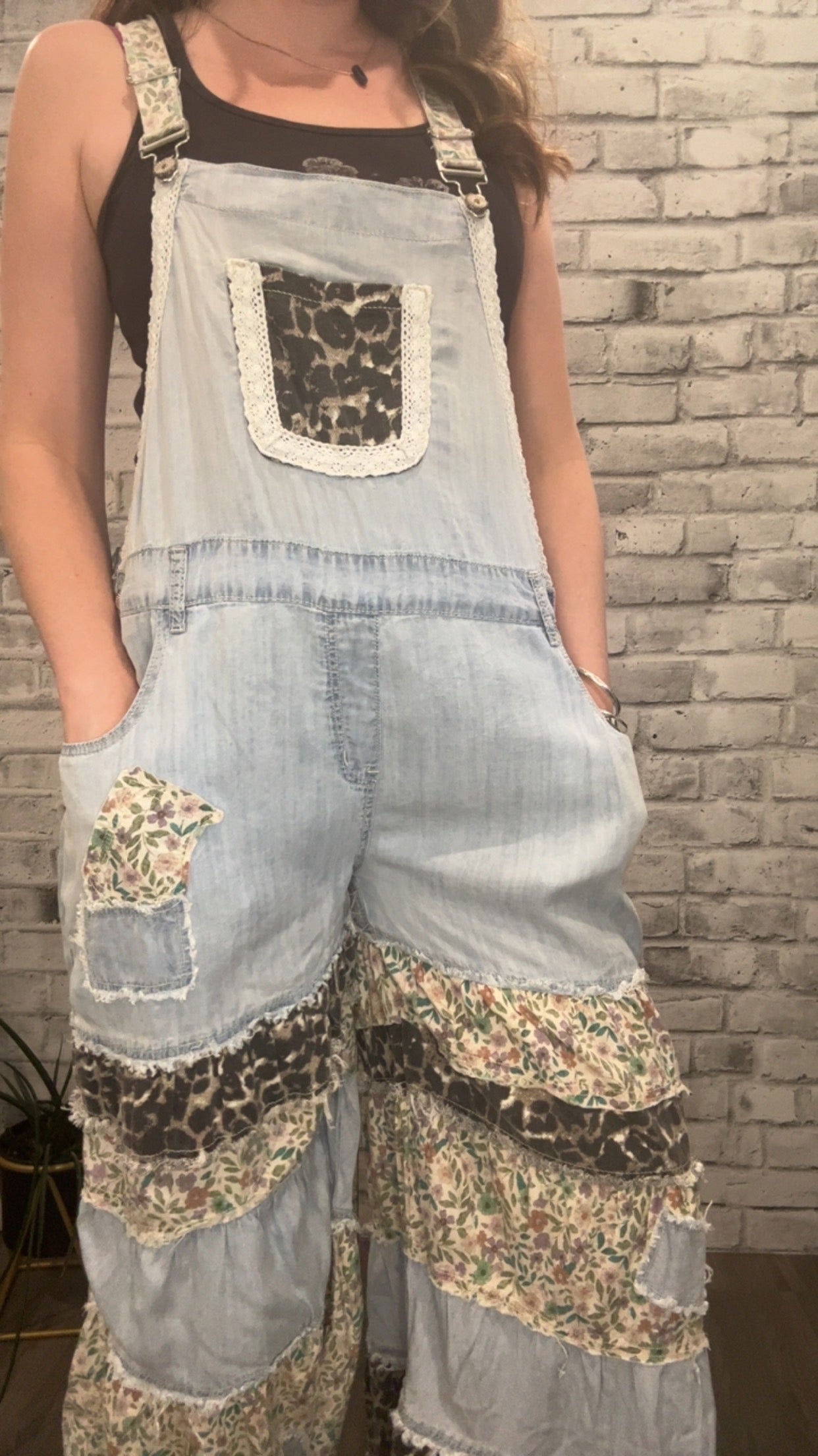 Feminine Mixed Printed Fabric Ruffle Wide Leg Overall - 90002