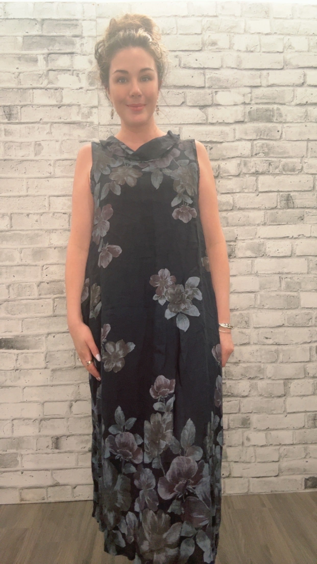 Floral Linen Dress - 21000
