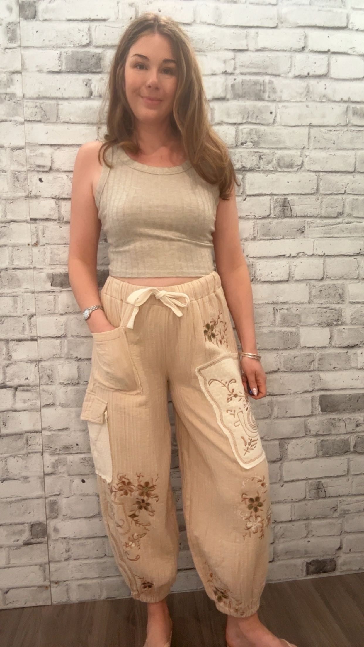 Floral Embroidered Pant - 50106