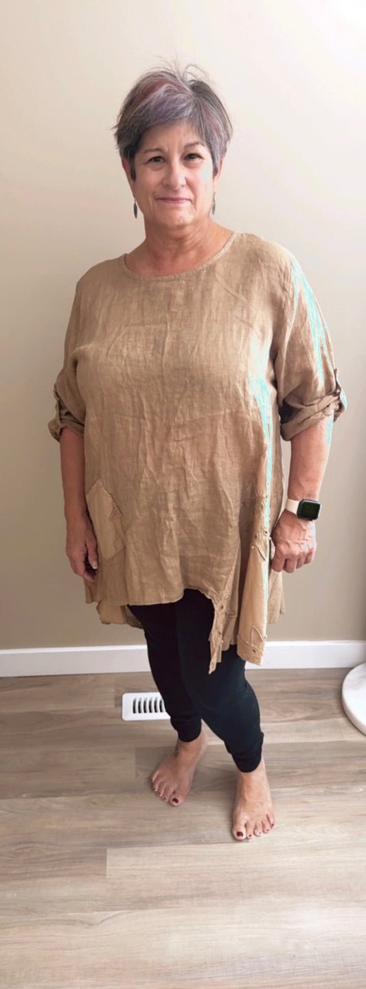 Linen Long blouse with Flower detail - 60012