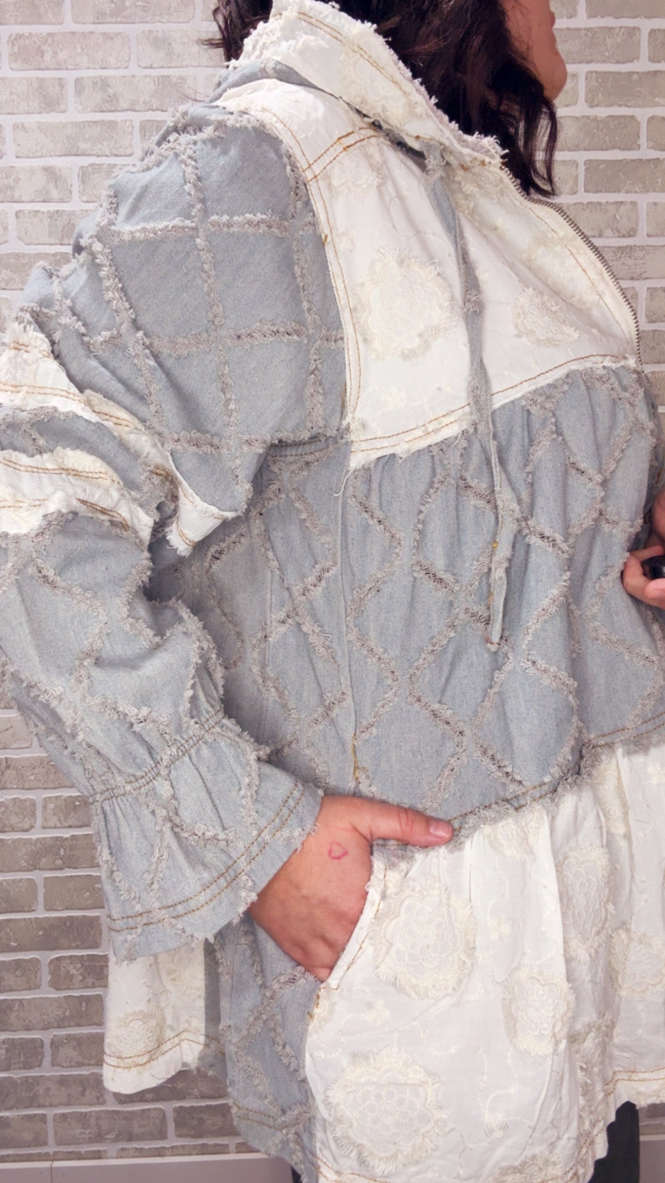 Woven Long Sleeve Zip-up Hoodie - 50107