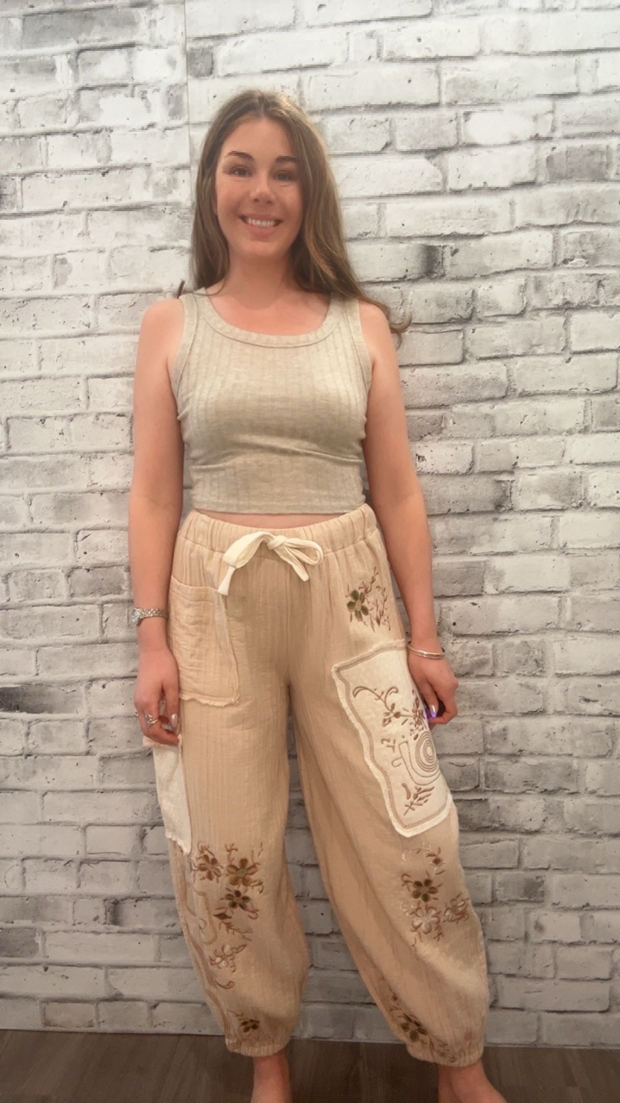 Floral Embroidered Pant - 50106