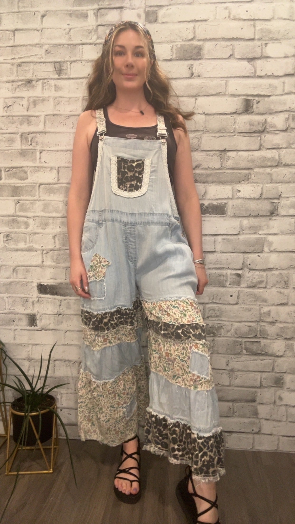 Feminine Mixed Printed Fabric Ruffle Wide Leg Overall - 90002
