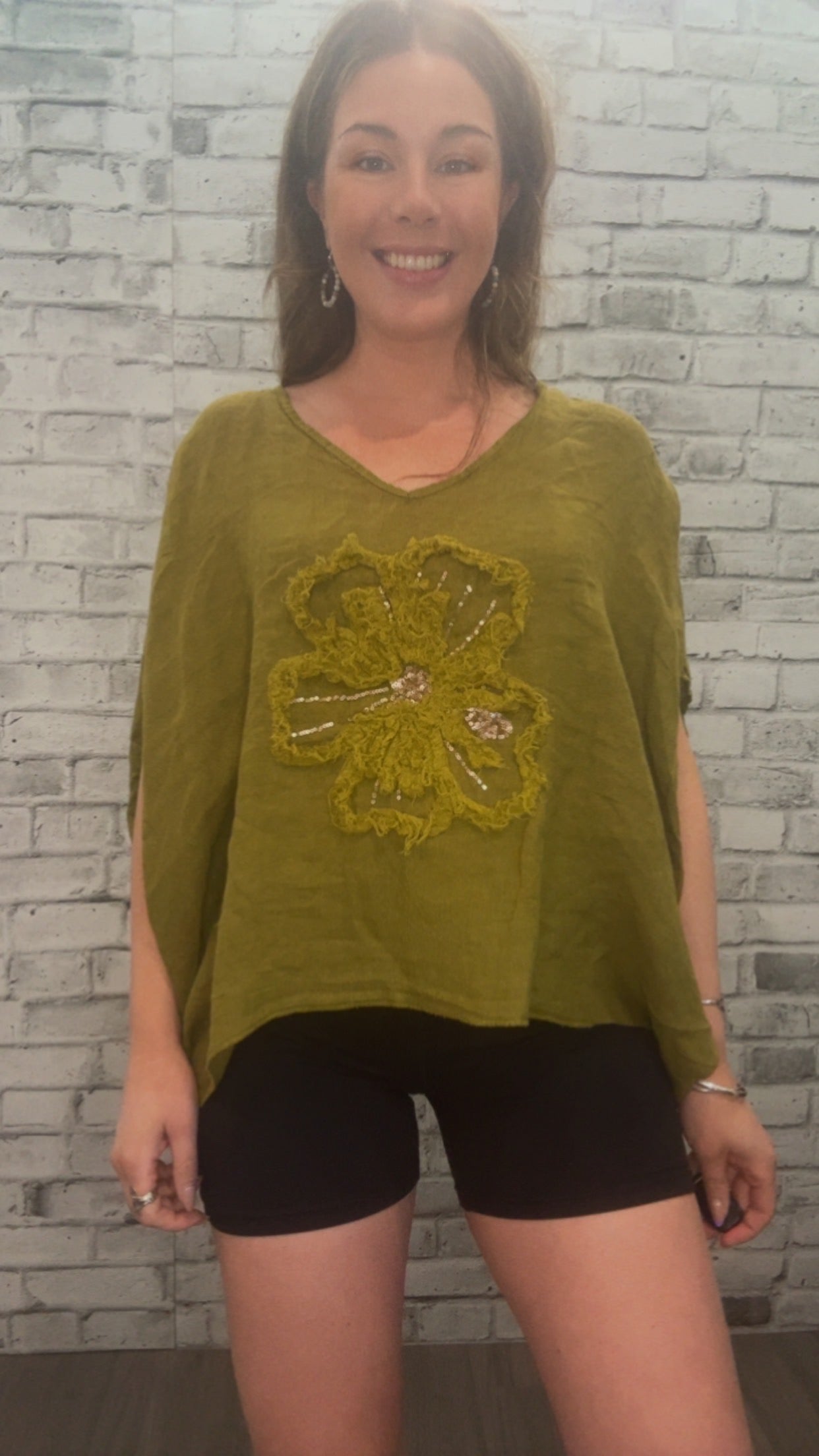 Linen Blouse with flower - 21009