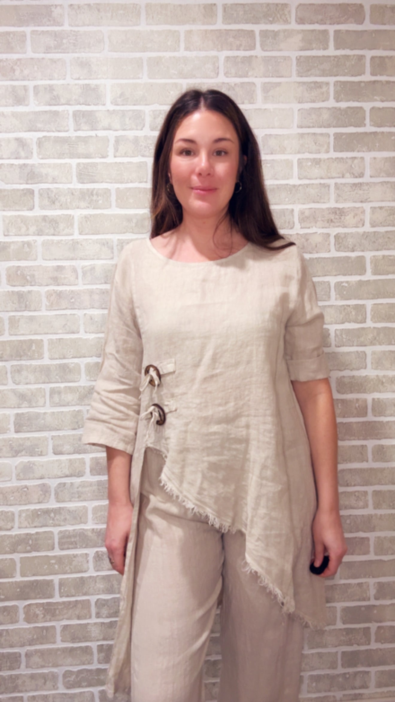 Linen Set with wood accent - 50080