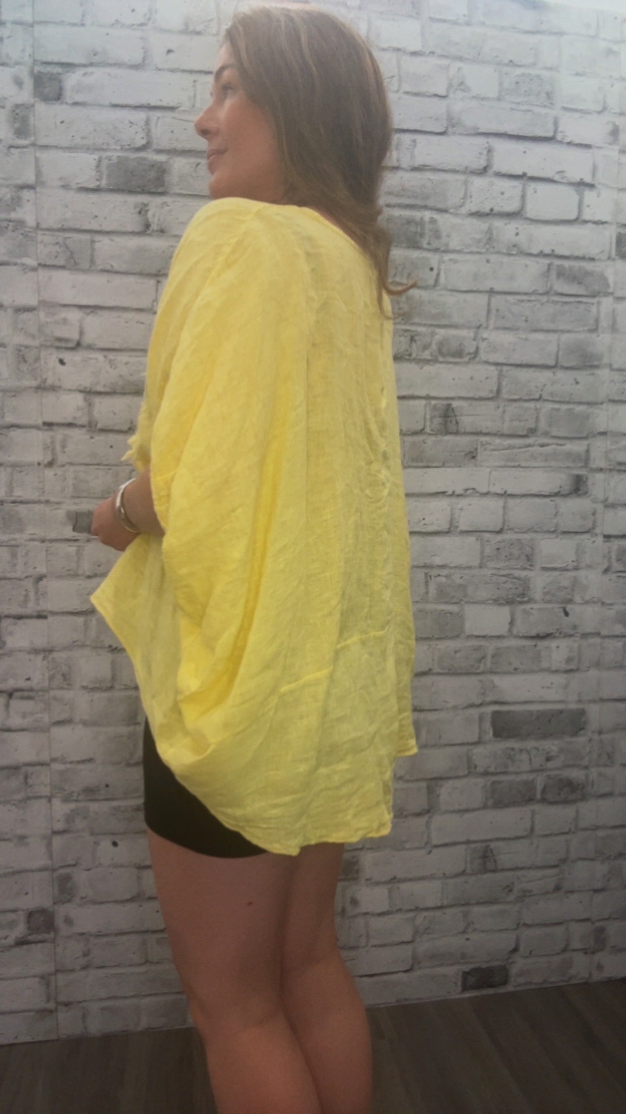 Linen Blouse with flower - 21009