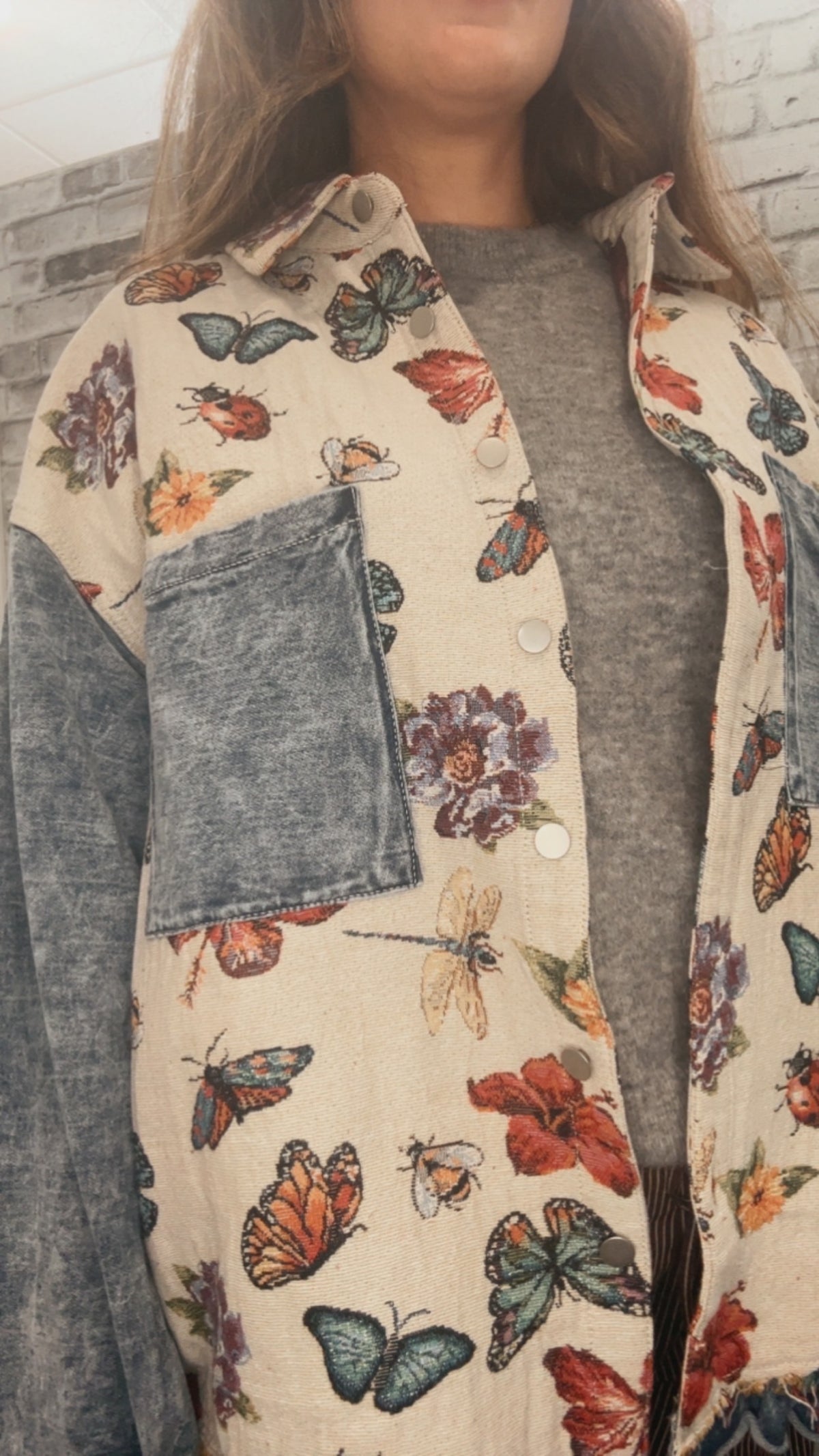 Oversized Butterfly Floral Tapestry Patch Pocket Jacket Top
